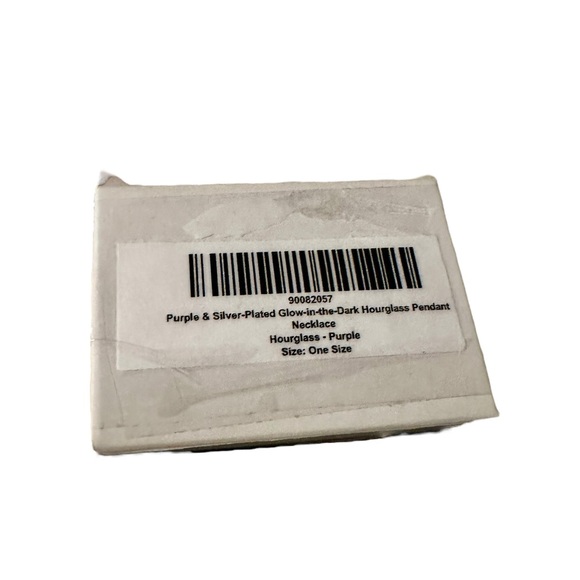 NWT /NIB It Glows Neckace with silver plated chain - Picture 3 of 5